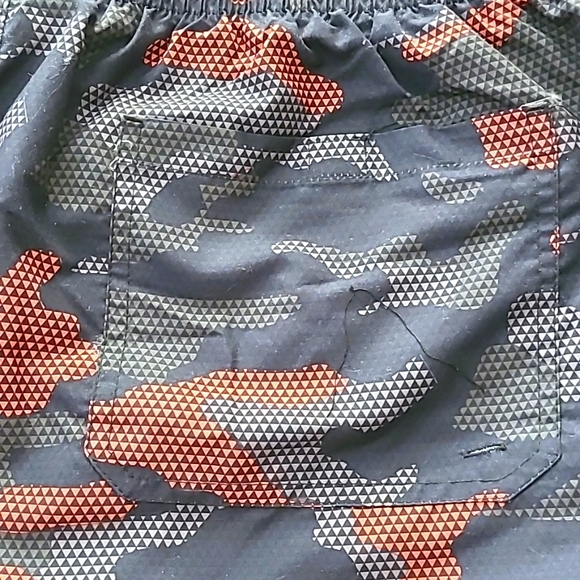 Mountain Warehouse Swim Shorts Trunk Size Large - Picture 5 of 5